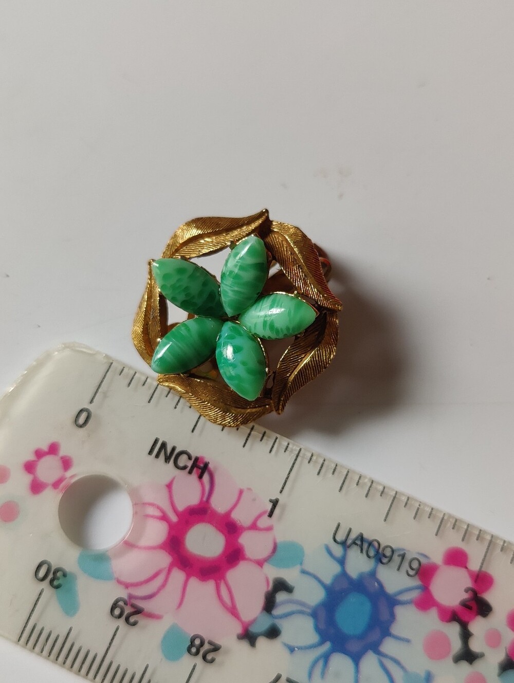 Vintage Jade Peking Glass Brooch And Matching Earrings - Picture 7 of 8
